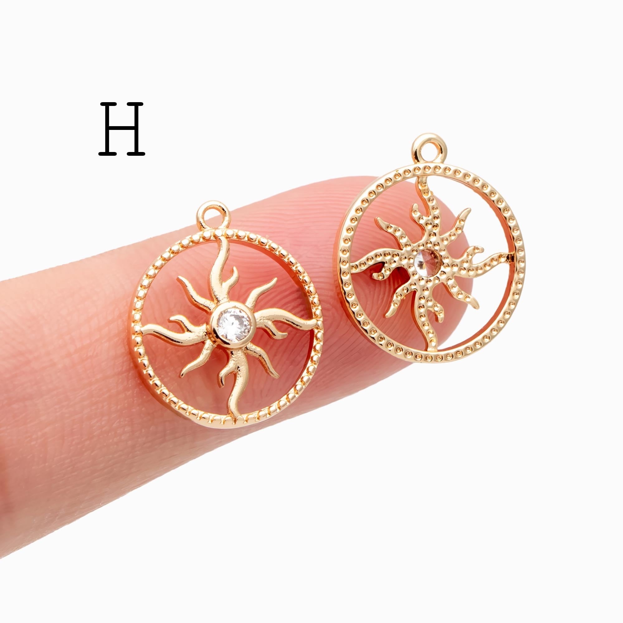 4pcs Gold Sun Charms , 18K Gold plated Brass, Sun Pendants Wholesale (GB-1311)